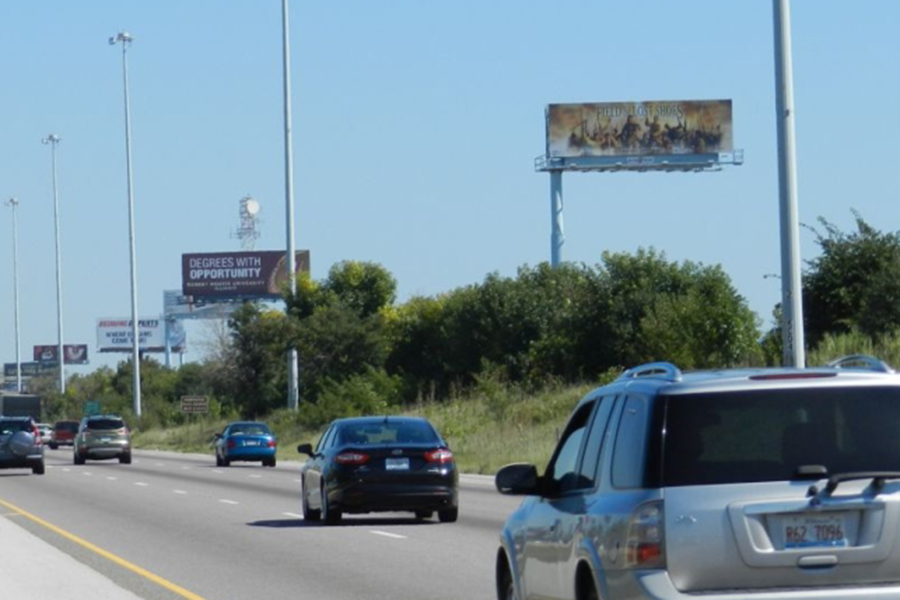 lost-shoes-outdoor-media-advertising-campaign-06-900x600